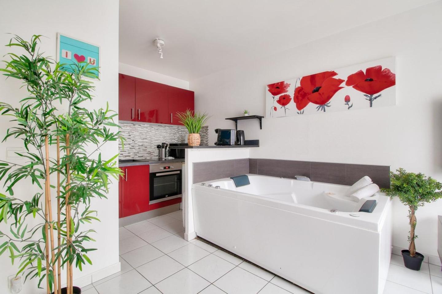 123Home-Loft & Spa Montevrain Ngoại thất bức ảnh